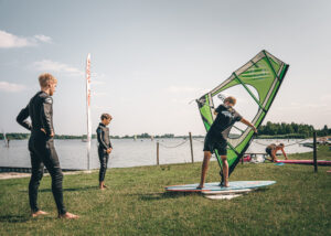 Windsurfles surfschool zeewolde